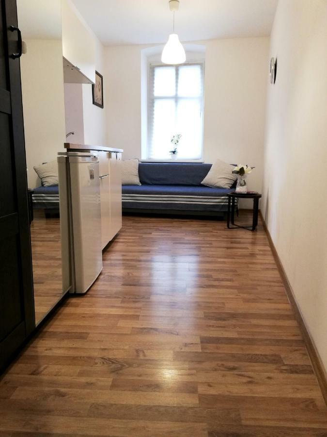 Wiola Centrum Apartment *